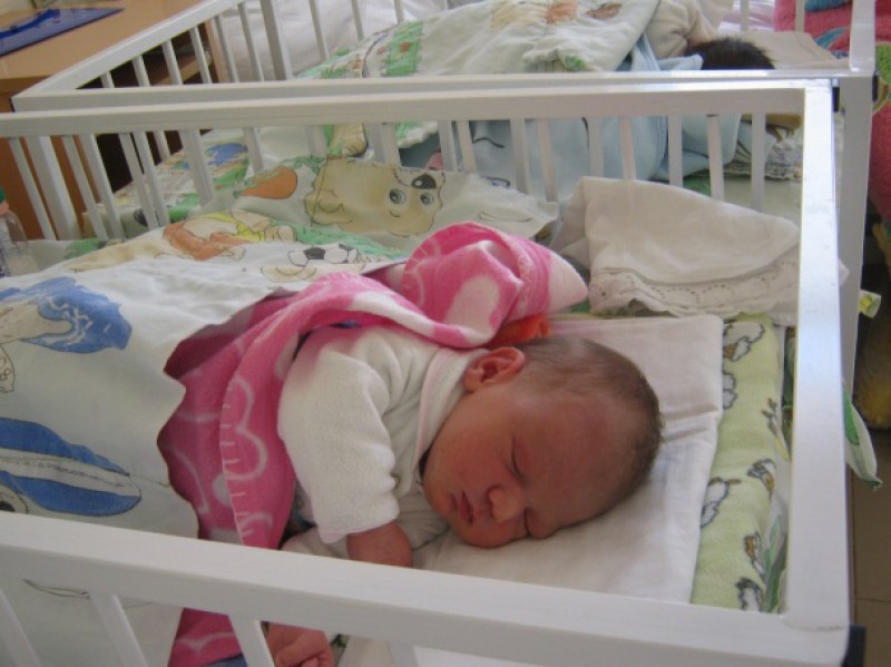 9086 бебета заченати в Пловдивско, но всяко трето нямаше късмет да се роди