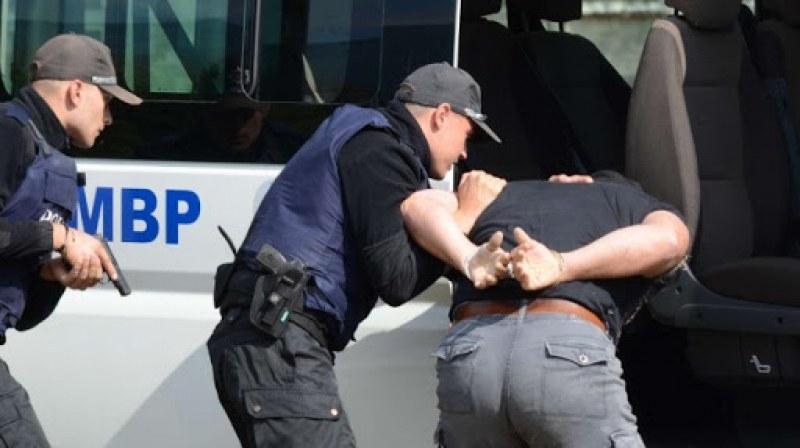 Шофьор от Смирненски отива на съд, заплашвал полицаи с уволнение и убийство