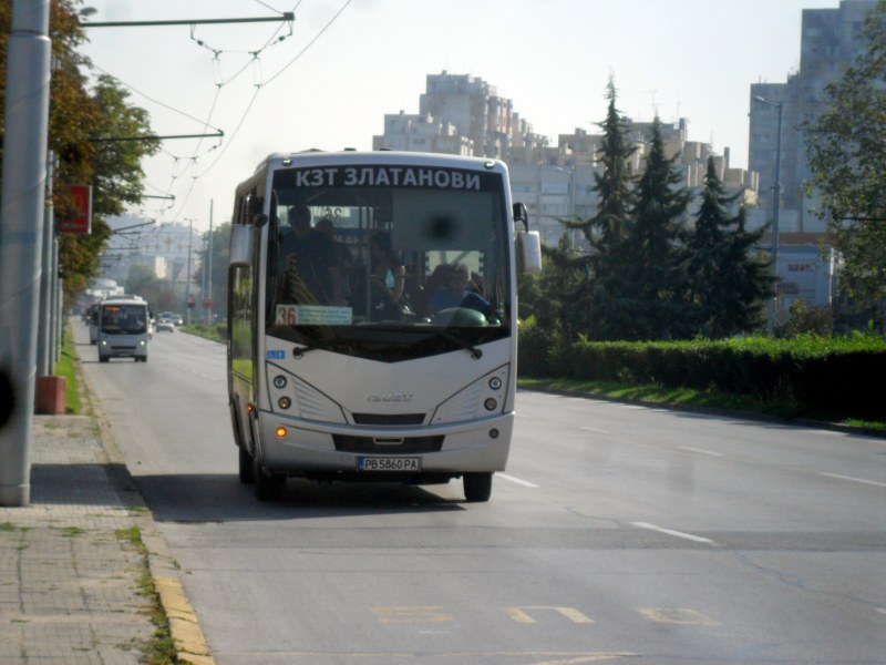 Затварят днес булевард в Кючук Париж, три автобуса променят маршрутите си