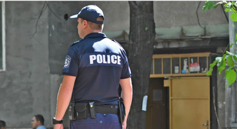 Полицай от РУ-Хисаря осъди МВР, бил неправомерно отстранен от работа