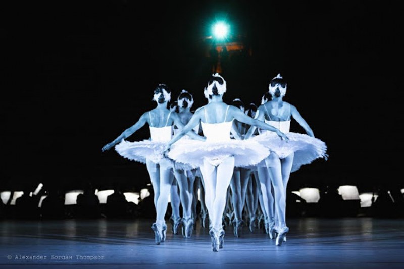 Театър, изложби и балетни шедьоври забавляват в Пловдив днес