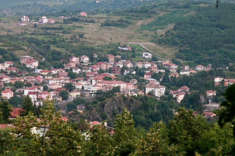 Манган над допустимите норми откриха в питейната вода в Брестовица