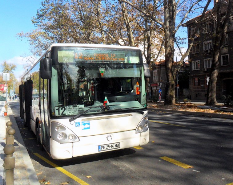 Инцидент в пловдивски автобус: Жена е в болница