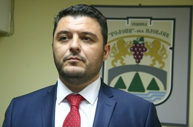 Кметът на “Родопи“ поздрави медиците: Вие сте доверието и сигурността, от които имат нужда хората днес