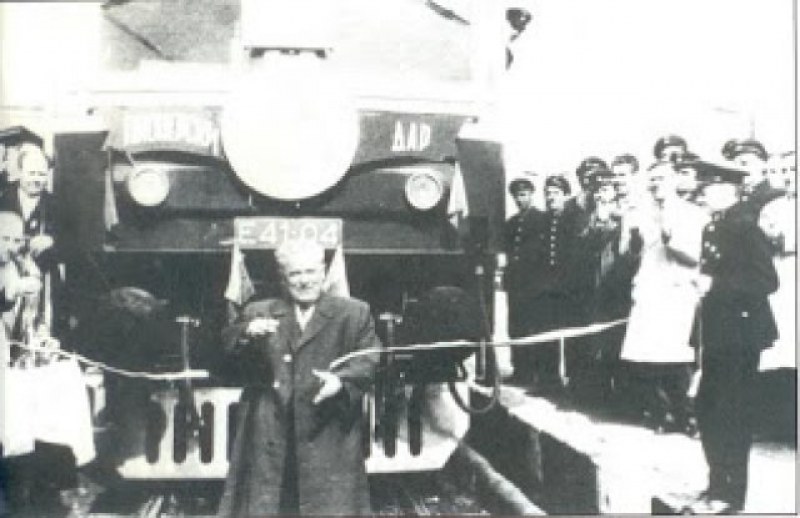 Преди 57 години на днешния ден: Открита е първата електрифицирана жп линия София-Пловдив