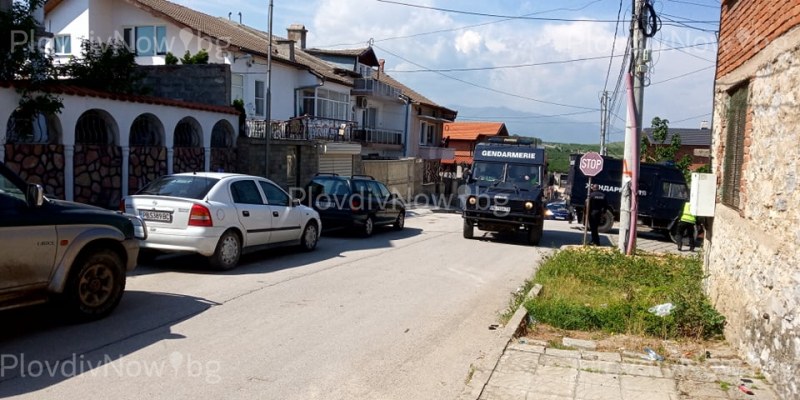 Полиция и жандармерия следят по къщите спазва ли се карантината в Брестовица