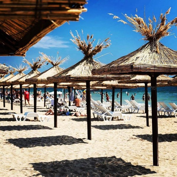 Министър Ангелкова: На 1 юни отваряме плажовете, на 1 юли чакаме чуждестранни туристи