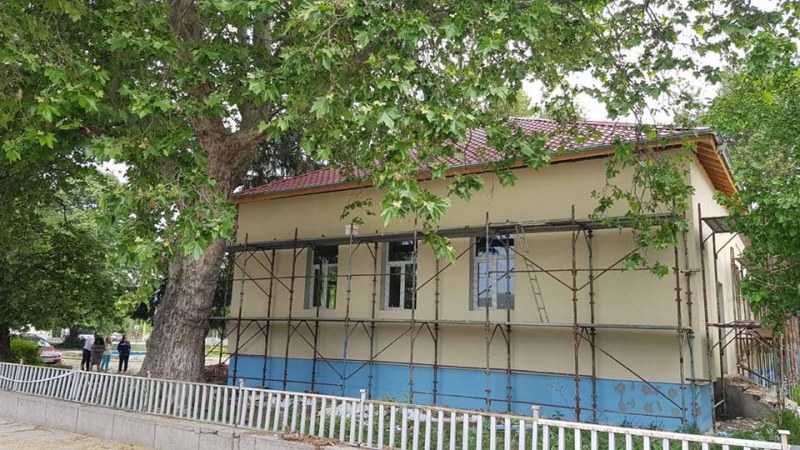 Работи се по новите центрове в селата на община Стамболийски, в Триводици - усилено