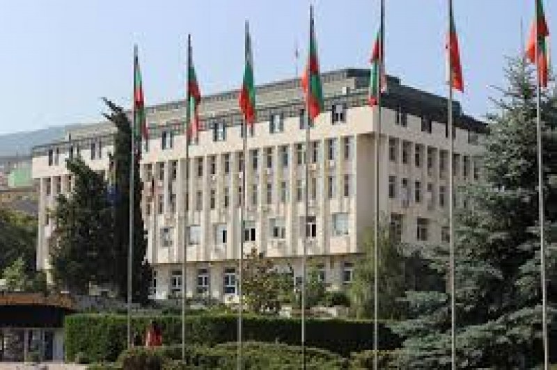 Връчват официално финансовата помощ на абитуриенти без родители в Асеновград