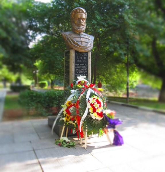 Асеновград се готви да почете паметта на Ботев и на загиналите за България