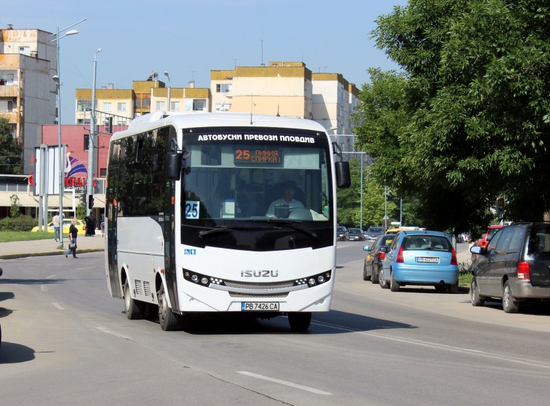 Пускат допълнителни автобуси в Пловдив заради Черешовата задушница