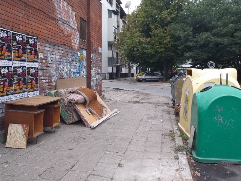 Кампания за безплатно събиране на стари мебели започва в Асеновград