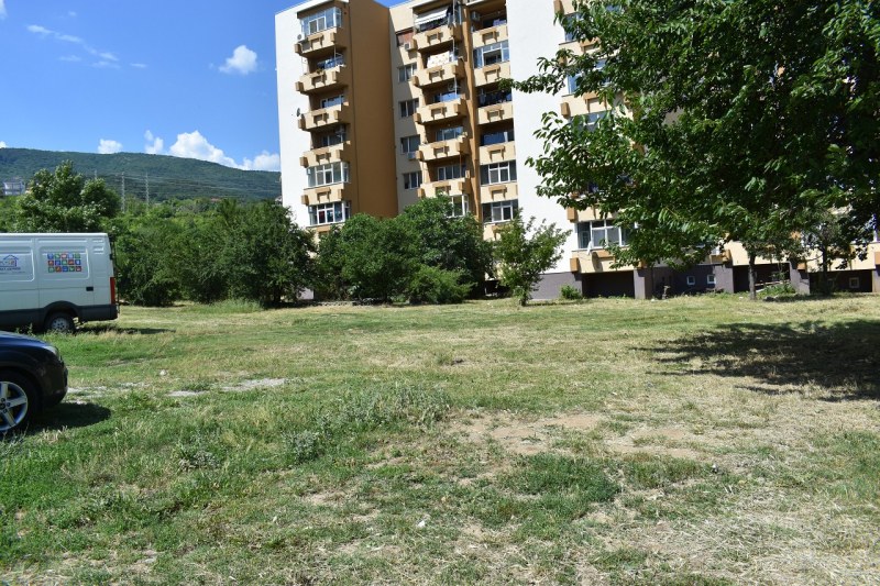 Започва изграждането на Зона 5 в асеновградския квартал “Запад“, отстраняват и нередностите по другите