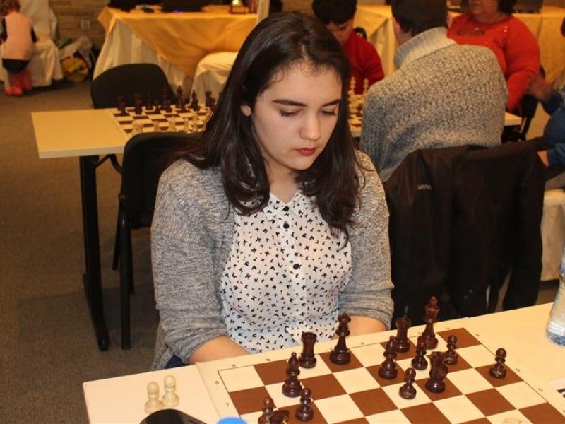 Пловдивска шахматистка грабна първо място на престижен международен турнир