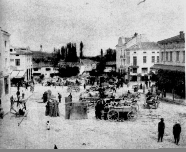 Знаете ли кои са били първите сгради в центъра на Асеновград?