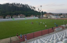 karlovskite-futbolisti-razbiha-017.jpg