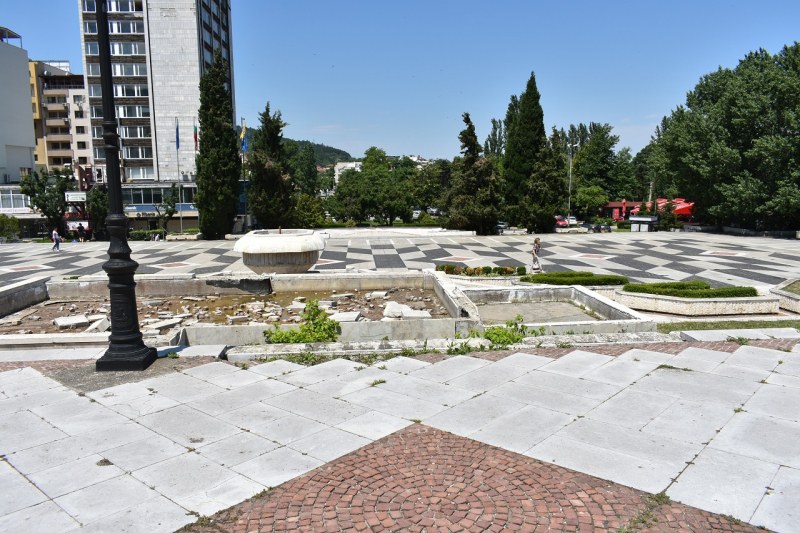 Започва поетапно изпълнение на важни строителни проекти в Асеновград