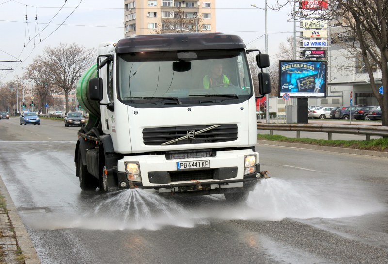 Миенето и дезинфекцията на пловдивските улици продължава по график.Вижте къде