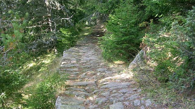 Какви са били пътищата край Асеновград в миналото?