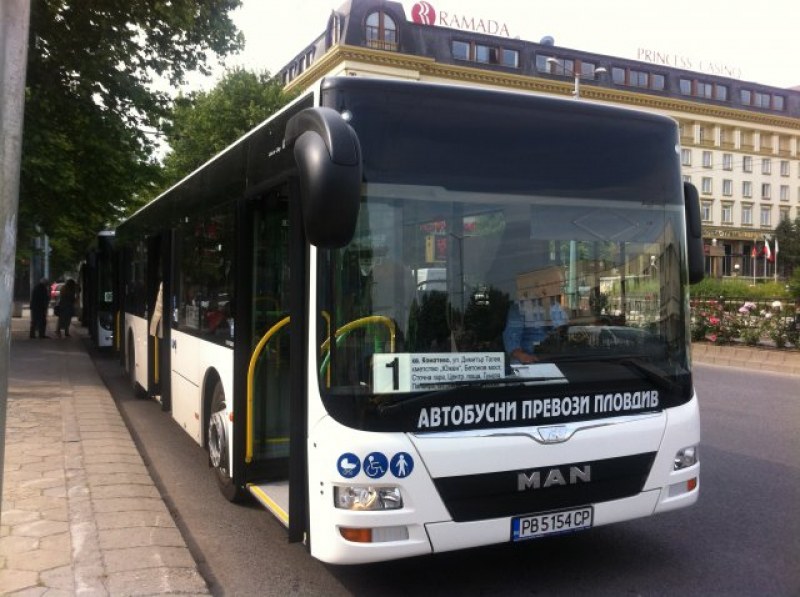 Автобуси в Пловдив с променен маршрут заради нощното асфалтиране на булевард