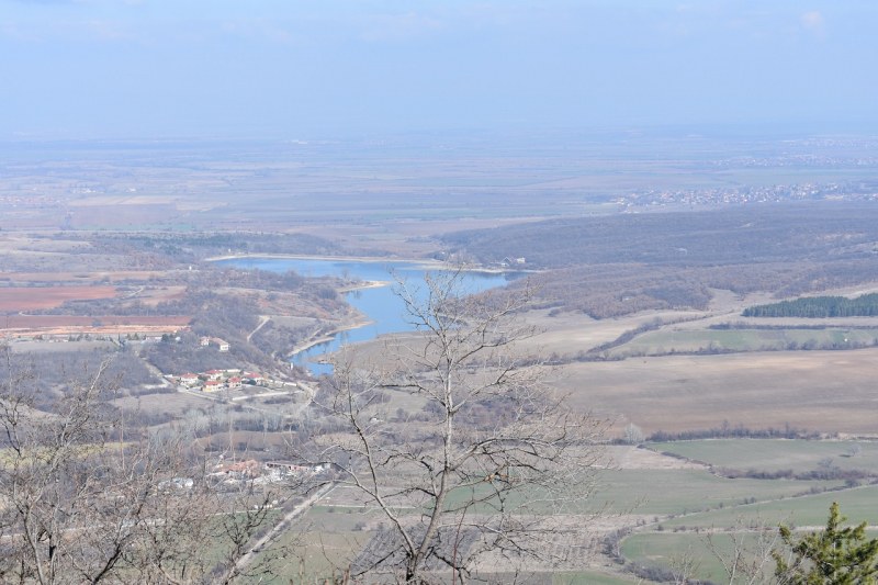 Проверяват язовирите в Асеновградско, няма критично високи нива