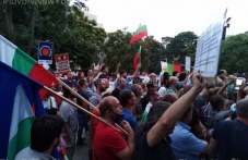 protestirashtite-plovdiv-se-razdeliat-327.jpg