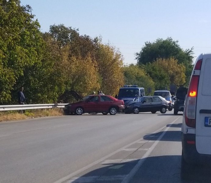 Жена пострада при верижна катастрофа край Пловдив