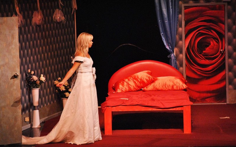 “Перфектната сватба“ - нова комедия в театралния живот на Карлово