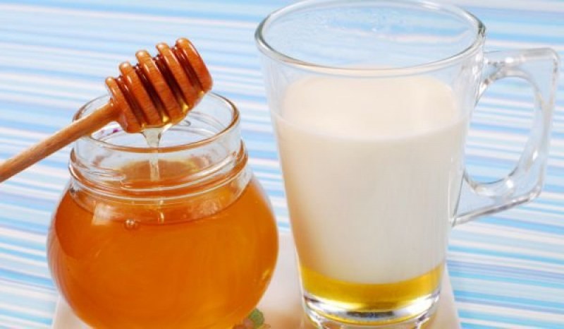 Защо да хапвам плод, мляко и мед? Конкурс за рисунки кани децата да грабват боичките