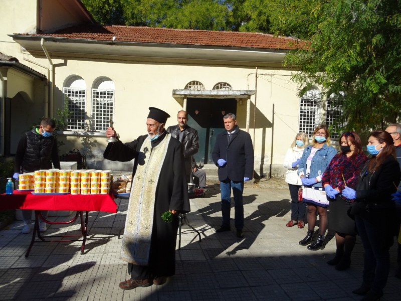 Курбан за здраве раздадоха в Пловдив навръх празника на св. Иван Рилски Чудотворец