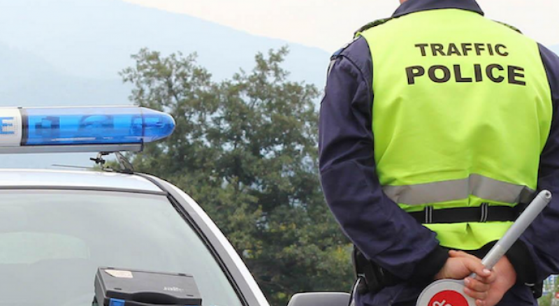 52-годишен шофьор отива на съд, дал подкуп на полицаи в Пловдив заради незаконни цигари
