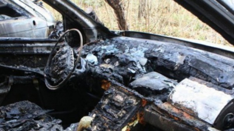 Мъж от Пловдив отива на съд, запалил колата на колега за отмъщение