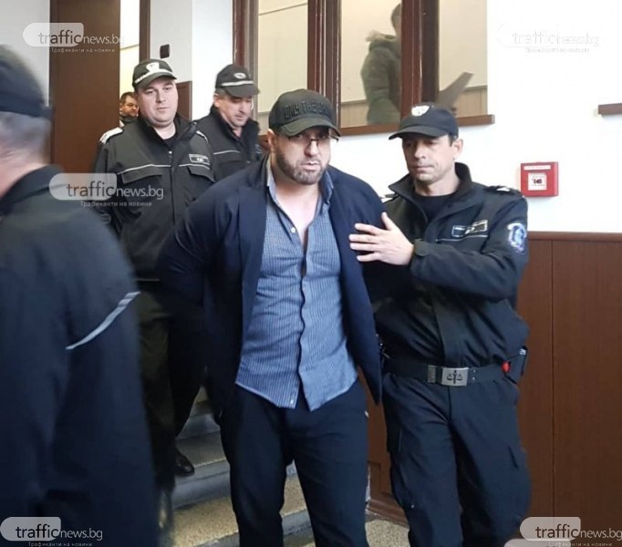 Забъркаха Пеньо Мангъров в нов сексскандал, този път по погрешка