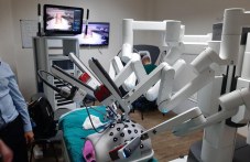 vnedriavat-robotizirana-hirurgiia-sas-154.jpg