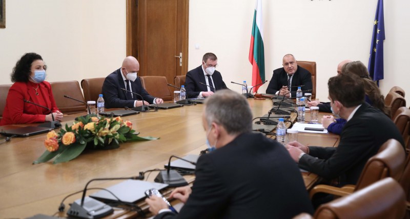 Докладваха на Бойко Борисов окончателните мерки, които ще действат до 31 януари