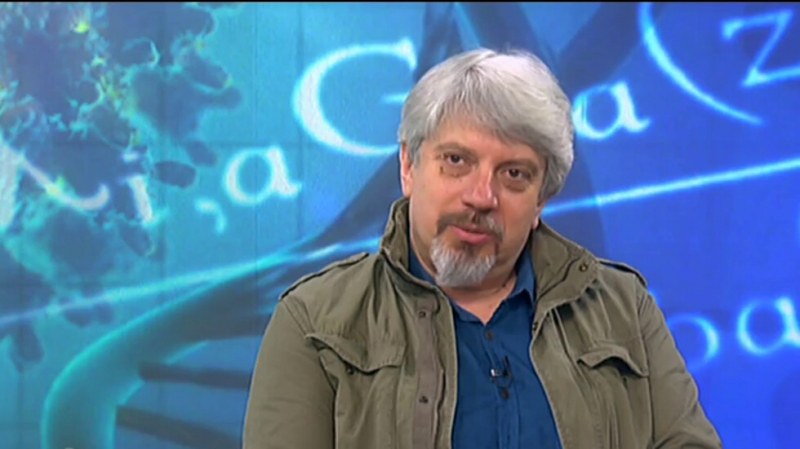 Математикът проф. Николай Витанов: Ако един човек се ваксинира, той предпазва средно по три-четири човека