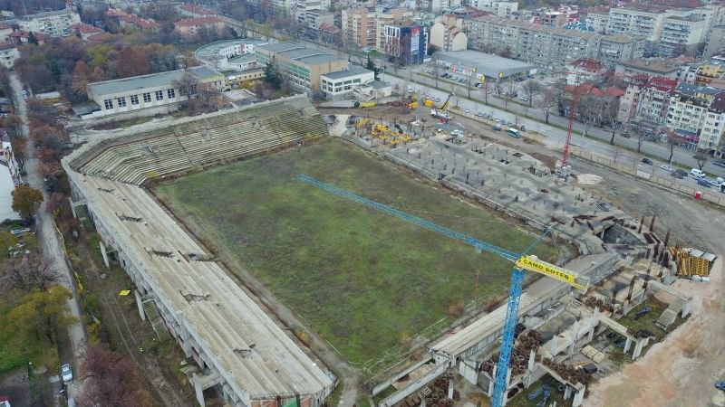 Ботев Пловдив пусна стрийминг на живо от строителните дейности на Колежа