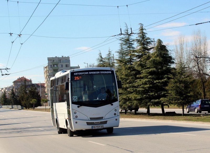 Извънредното разписание на автобусите в Пловдив в сила до края на януари