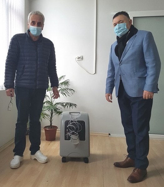 Карловската болница получи ново голямо дарение Карловската болница получи ново голямо дарение