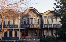 etnografskiiat-muzei-plovdiv-pokazva-675.jpg