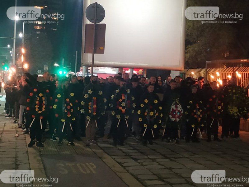 Стотици бултраси почетоха паметта на Тоско пред ст. “Христо Ботев“