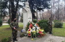 plovdiv-pochete-hristo-botev-173-tata-553.jpg