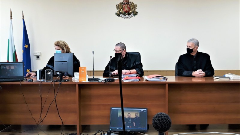 Оставиха в ареста тримата от Раковски, задържани заради 14 кг дрога