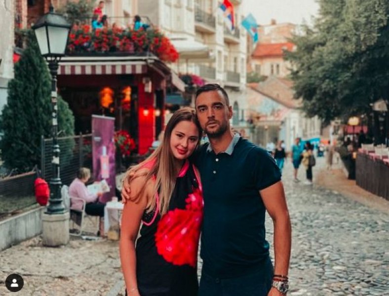 Пловдивчанинът Мико и “златното момиче“ Христиана отпразнуваха една година любов