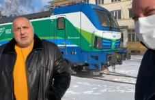 boiko-borisov-se-povozi-lokomotiv-novo-091.png