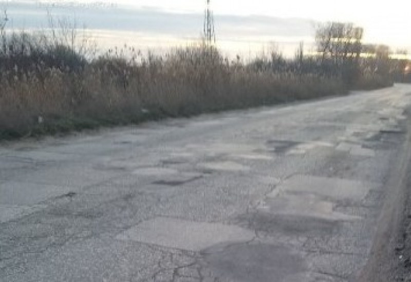 Дани Каназирева апелира за ремонт на Рогошко шосе още тази година