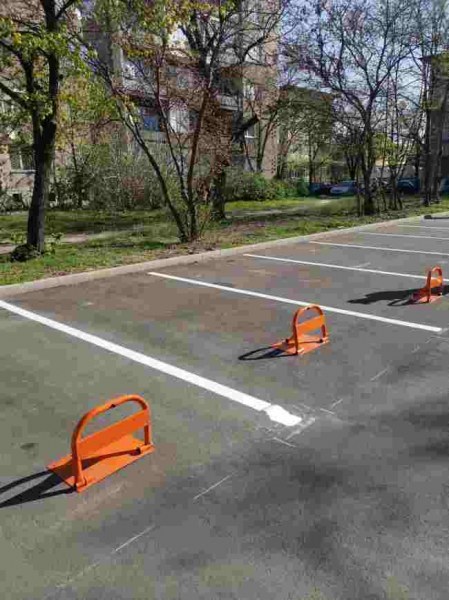 Нова наредба и много промени за паркирането със скоби в Пловдив, предстои гласуване
