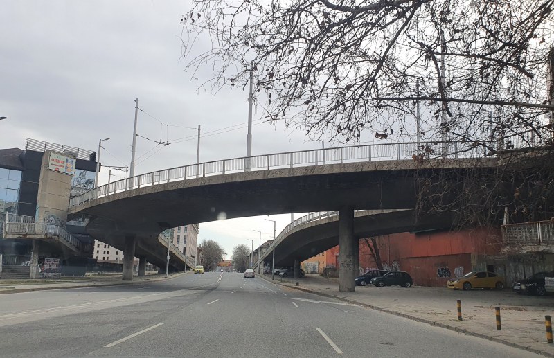 Специалисти от Община Пловдив: Няма пукнатина на Бетонния мост