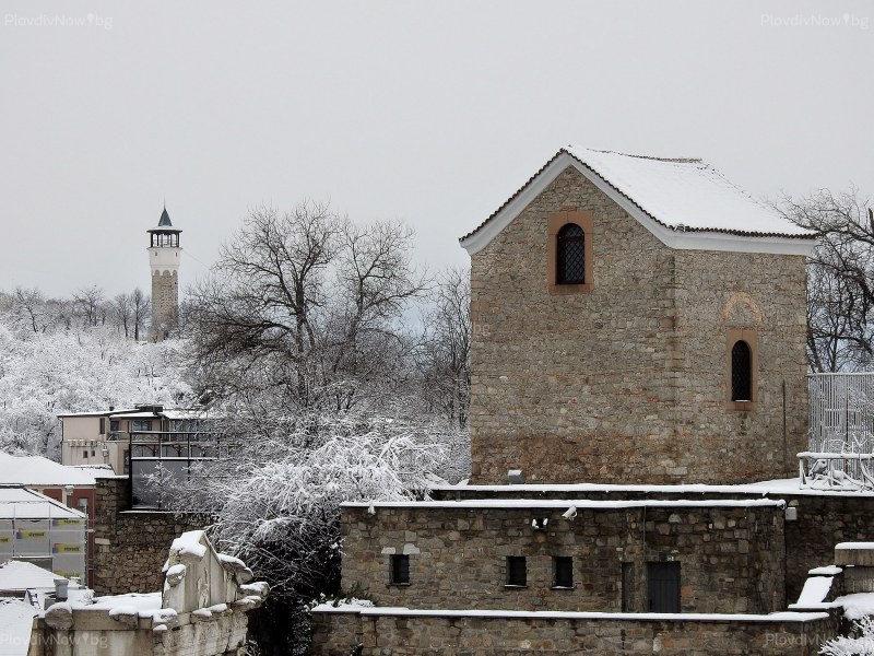 Променлива облачност и минусови минимални температури в сряда в Пловдив