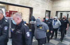 Арестуваните от канала за проституция в Пловдив се изправиха пред съда arestuvanite-kanala-prostitutsiia-078.jpg